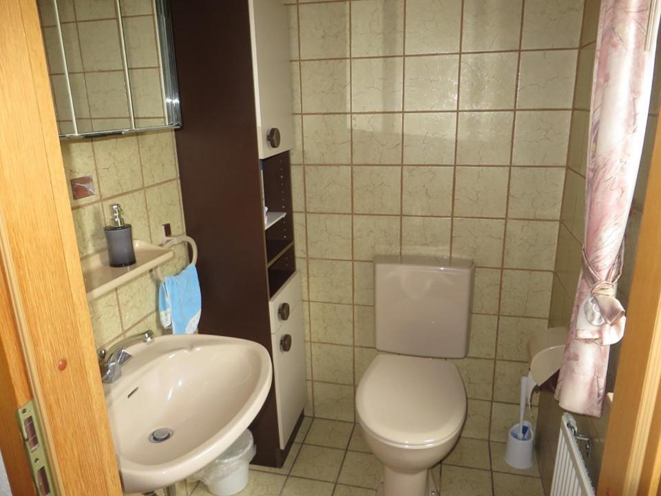 Entire House, Quiet City Location, Garden, Parking Bielefeld Kültér fotó